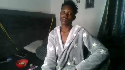 dark_mellanin online show from 06-12-26, 07:18