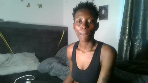 dark_mellanin online show from 06-15-26, 11:56