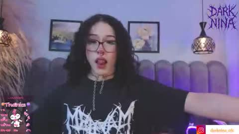 Snapshot of dark_nina_ chatting on 01-17-26, 03:22 Nina online show from 01-17-26, 03:22