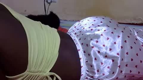 dark_princess1 online show from 10-28-25, 07:05