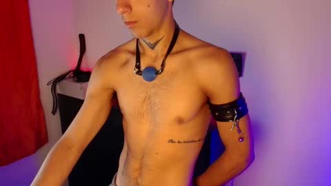 Snapshot of dark_rosse1 chatting on 02-25-26, 11:31 rosse online show from 02-25-26, 11:31