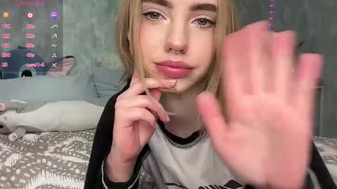 Darkside online show from 10-28-25, 08:18