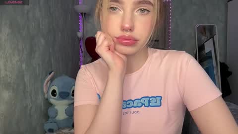 Darkside online show from 11-19-25, 10:48