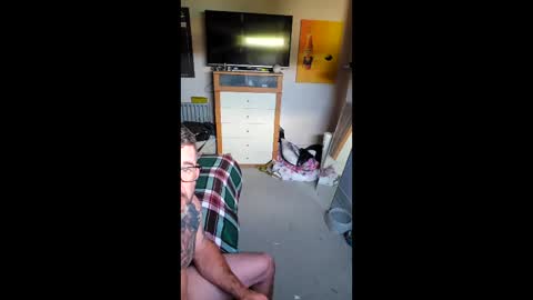 Snapshot of dark_tatts90gym chatting on 05-20-26, 04:35 dark_tatts90gym online show from 05-20-26, 04:35