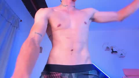 dark_valentino online show from 04-10-26, 03:56