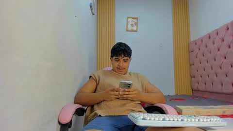 Snapshot of darkalphax01 chatting on 01-15-26, 02:16 darkalphax01 online show from 01-15-26, 02:16