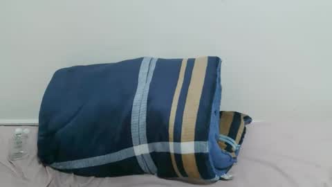 Minas online show from 04-02-26, 01:31