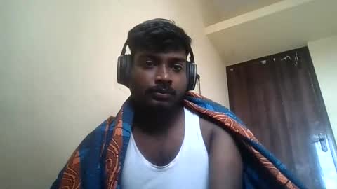 Snapshot of darkhard213 chatting on 05-11-26, 03:34 darkhard213 online show from 05-11-26, 03:34