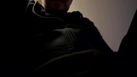 LuCciFeR online show from 01-11-26, 03:39