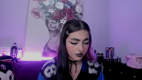 Snapshot of darki_shine_ chatting on 03-01-26, 01:35 cleitlin vinson online show from 03-01-26, 01:35