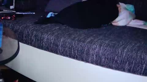 darkm90 online show from 11-03-25, 05:47