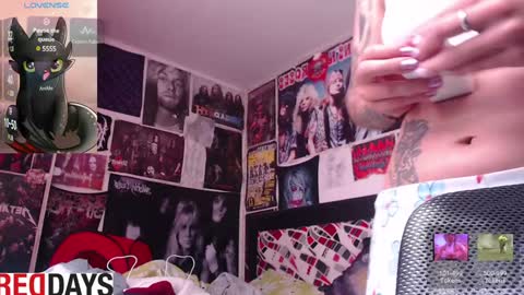 Darkness online show from 02-06-25, 07:07