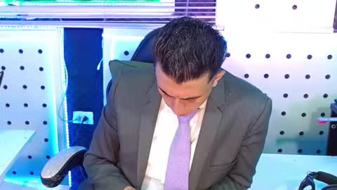 DARKO0717 online show from 12-16-25, 12:54