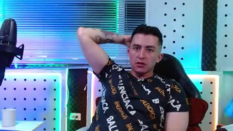 DARKO0717 online show from 04-13-26, 12:49