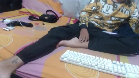 Snapshot of darkr_ider chatting on 05-06-26, 01:25 darkr_ider online show from 05-06-26, 01:25