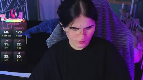 Snapshot of darksh1ne chatting on 11-16-25, 10:10 Shine online show from 11-16-25, 10:10