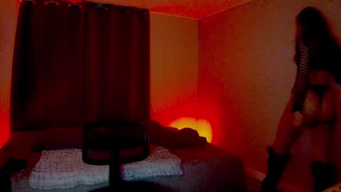 roseredgoddess online show from 02-02-25, 04:05