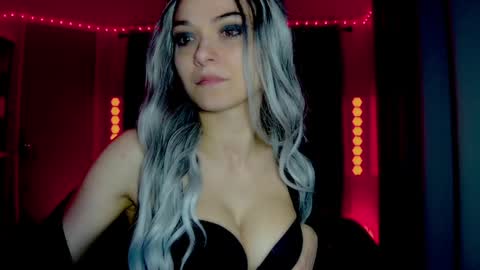 roseredgoddess online show from 04-18-26, 02:48