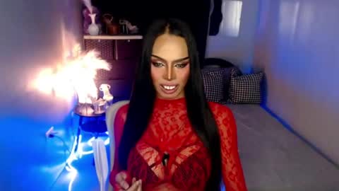 Snapshot of darksoul_mistress chatting on 04-28-26, 06:35 HAPPY BIRTHDAY MISTRESS MADRIANA online show from 04-28-26, 06:35