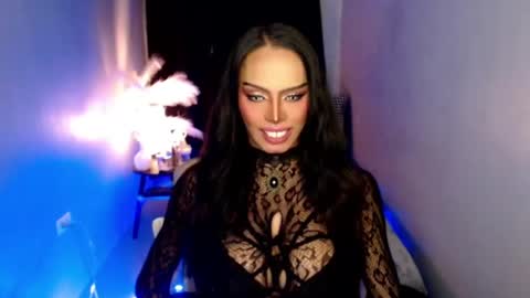 Snapshot of darksoul_mistress chatting on 05-20-26, 05:35 HAPPY BIRTHDAY MISTRESS MADRIANA online show from 05-20-26, 05:35