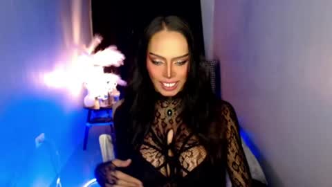 Snapshot of darksoul_mistress chatting on 05-28-26, 10:34 HAPPY BIRTHDAY MISTRESS MADRIANA online show from 05-28-26, 10:34
