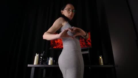 Snapshot of darkspark_ chatting on 12-19-25, 10:22 darkspark_ online show from 12-19-25, 10:22