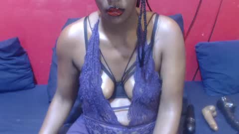 Snapshot of darksultryxx30 chatting on 07-20-26, 12:07 Darksultryxx30 online show from 07-20-26, 12:07