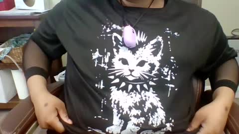DarkSundaze online show from 06-11-26, 05:44