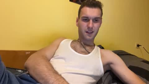 Snapshot of darktempt_ chatting on 11-24-25, 08:52 Nick online show from 11-24-25, 08:52