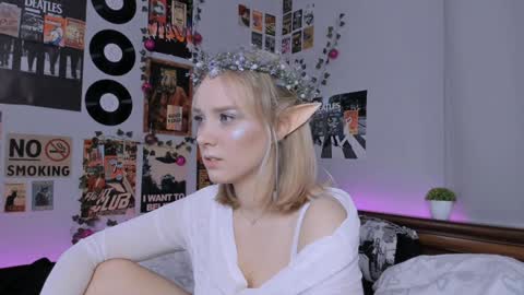 lina online show from 01-25-25, 11:43