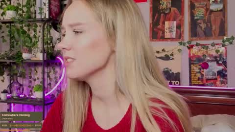 lina online show from 09-22-25, 09:17