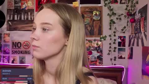 lina online show from 09-23-25, 08:45