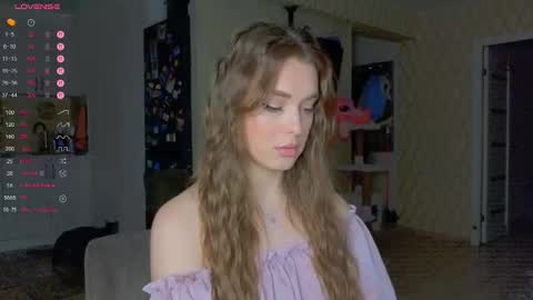 Snapshot of darlina_ryan chatting on 10-22-25, 03:23 Darlina online show from 10-22-25, 03:23