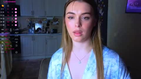 Darlina online show from 04-18-26, 02:21