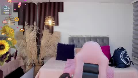darling  online show from 05-19-26, 10:43