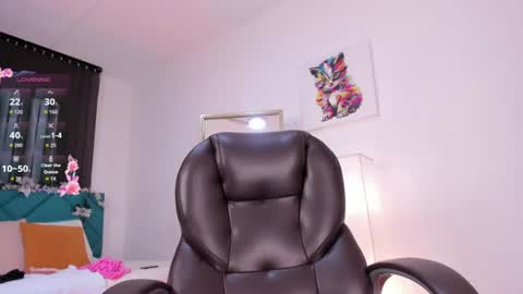 darling  online show from 06-22-26, 11:07
