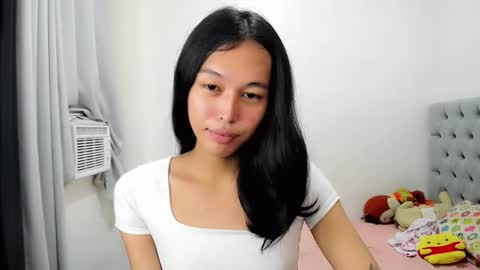 Snapshot of darling_sweetheartxx chatting on 09-12-25, 12:00 YOUR ATHENA online show from 09-12-25, 12:00