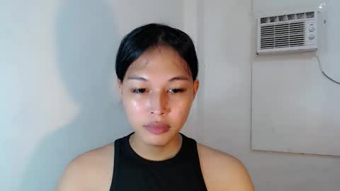 Snapshot of darling_sweetheartxx chatting on 10-25-25, 04:13 YOUR ATHENA online show from 10-25-25, 04:13