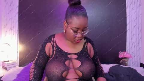  Darnell Queen online show from 11-10-25, 04:44