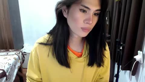 Snapshot of darrels4ever chatting on 02-02-25, 02:24 Danica online show from 02-02-25, 02:24