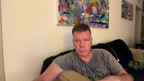 Snapshot of dartanha007 chatting on 02-15-26, 03:03 dartanha007 online show from 02-15-26, 03:03