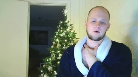 Snapshot of dartanjanas chatting on 12-29-24, 01:45 Dario online show from 12-29-24, 01:45