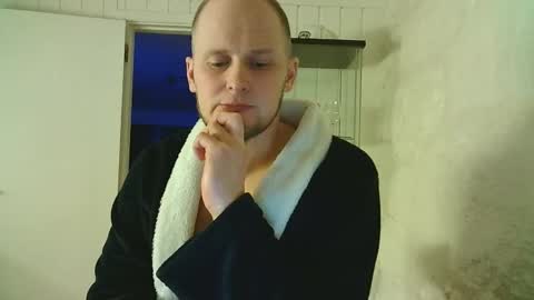 Snapshot of dartanjanas chatting on 02-08-25, 10:29 Dario online show from 02-08-25, 10:29