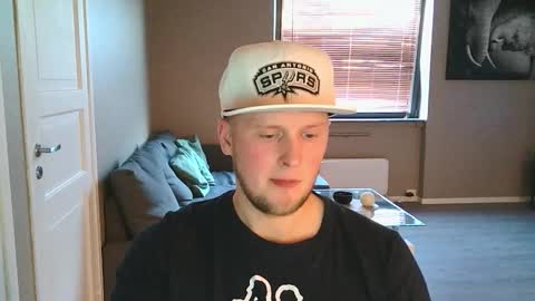 Snapshot of dartanjanas chatting on 09-24-25, 03:59 Dario online show from 09-24-25, 03:59