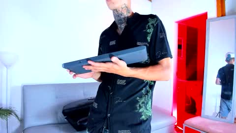 darwin_ggh online show from 12-14-25, 07:47