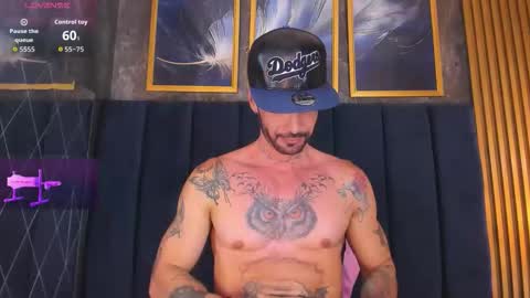 Snapshot of darwin_horny2 chatting on 05-06-26, 09:42 darwin_horny2 online show from 05-06-26, 09:42