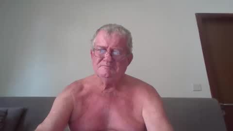 darwincock online show from 04-14-26, 04:29