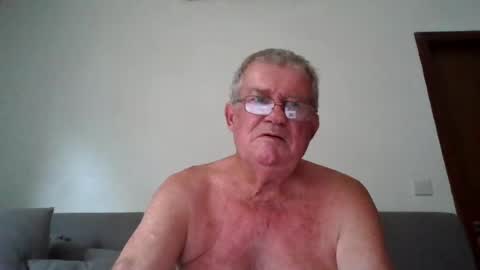 darwincock online show from 06-27-26, 02:16