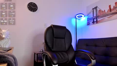 Dash online show from 01-07-26, 01:13