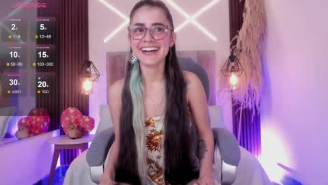 Snapshot of dasha_rodriguez chatting on 05-13-26, 02:25 dasha_rodriguez online show from 05-13-26, 02:25